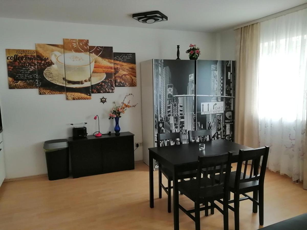 Apartment Paradies Öhringen Buitenkant foto
