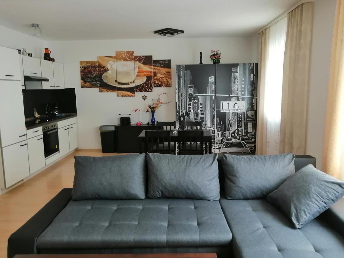 Apartment Paradies Öhringen Buitenkant foto