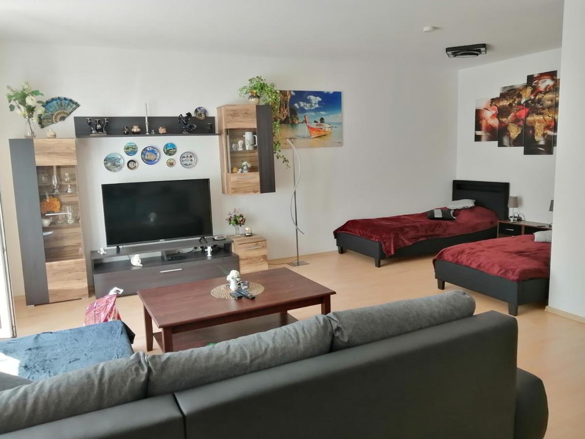 Apartment Paradies Öhringen Buitenkant foto