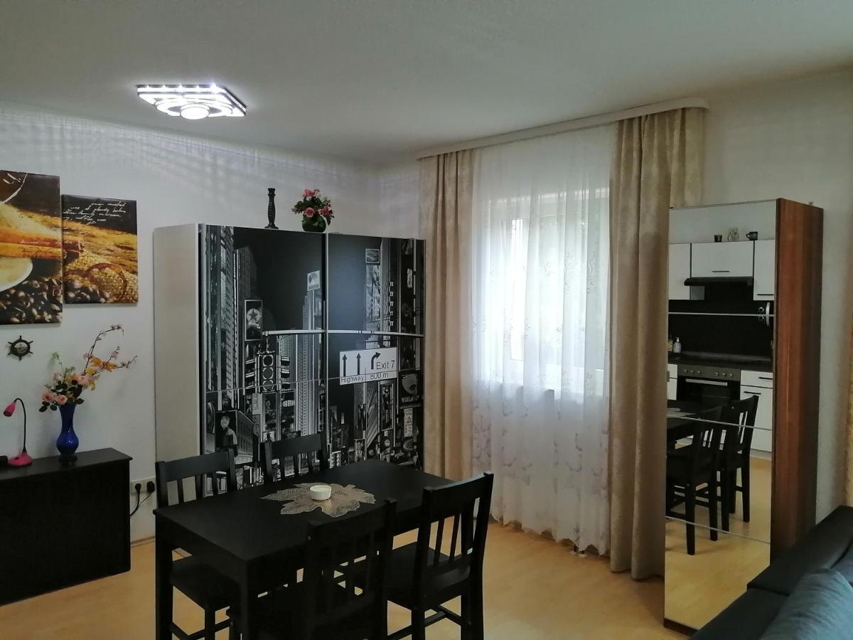Apartment Paradies Öhringen Buitenkant foto